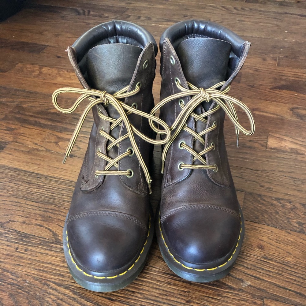 Dr. Martens Alexandra Brown boots Size 9